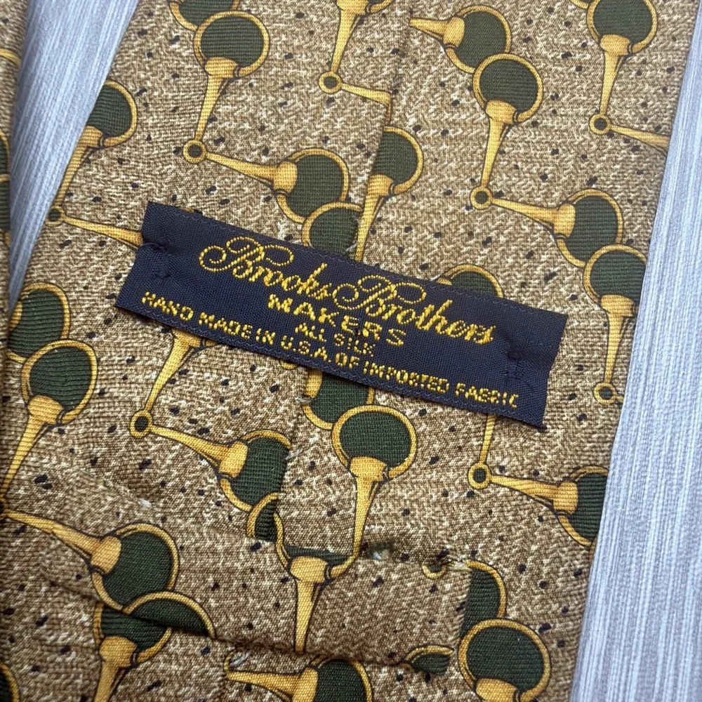 Brooks Brothers Horse Bit Equestrian Silk Tie Gold Green USA‎ Made Classic
